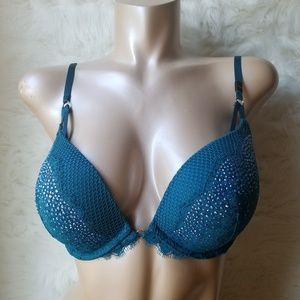 Nwt VS 32dd Very Sexy Push up Bra